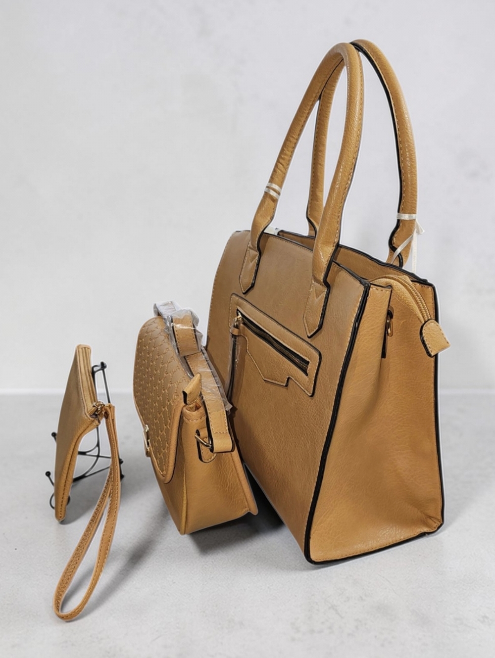 NWT La Terre 3-Piece Vegan Leather Bag Set Camel Tan Satchel Crossbody Wristlet - Picture 4 of 12